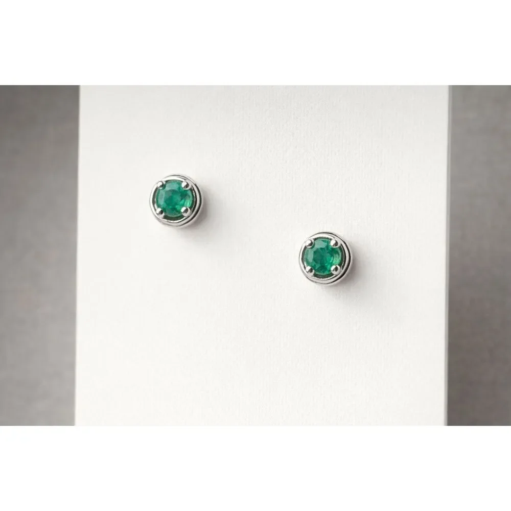 Emerald Green Stud Earrings in Silver Bezel Setting – Elegant Minimalist Jewelry